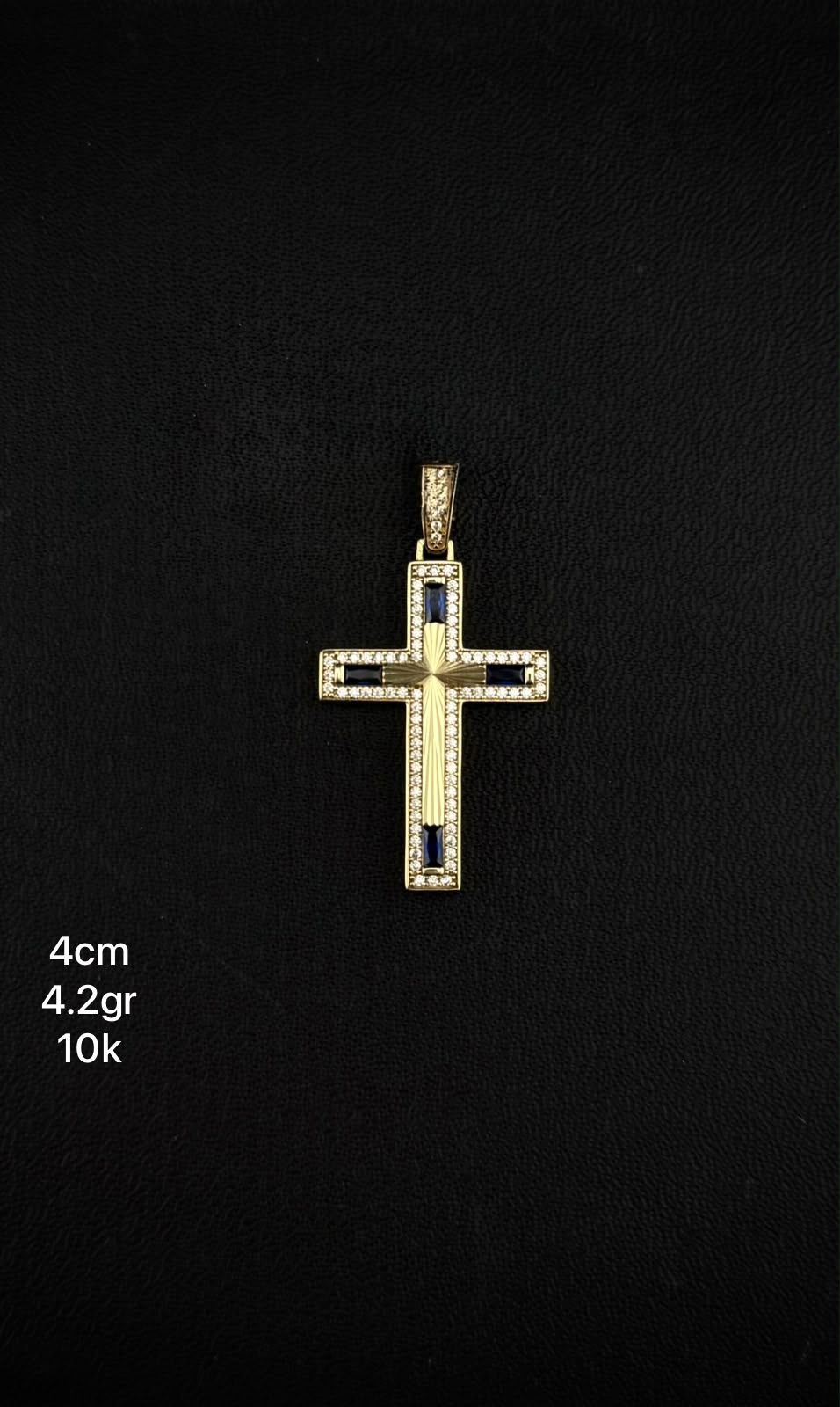 Dije de oro en 10k