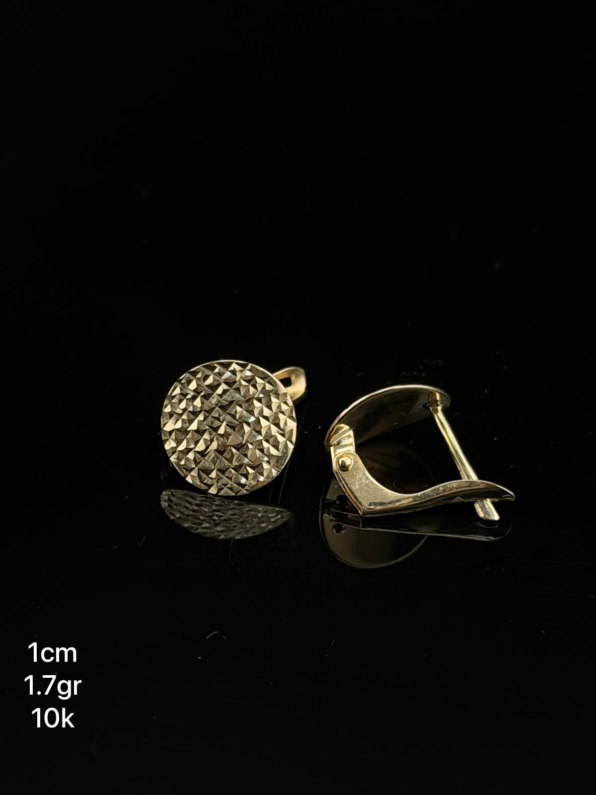Arete huggies en oro de 10k